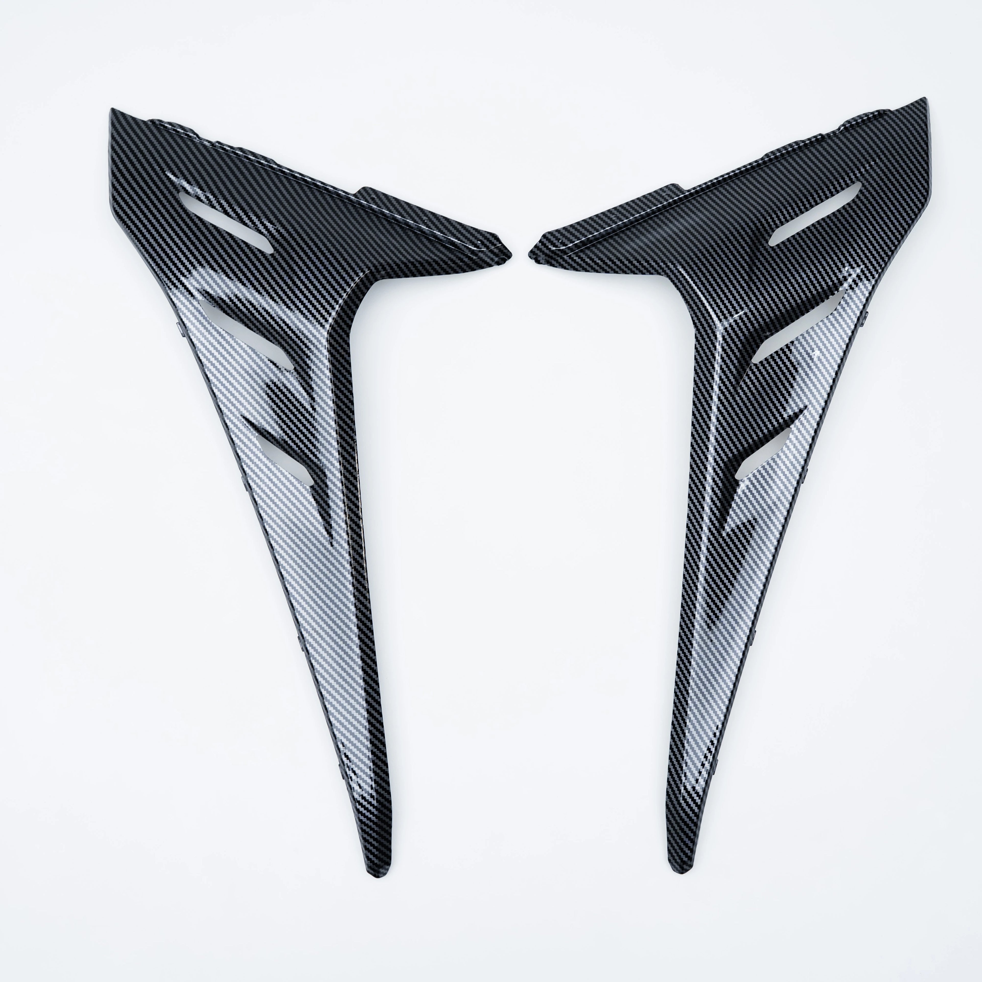 NEMO FOOTREST SIDE COVER YAMAHA XMAX CONNECTED