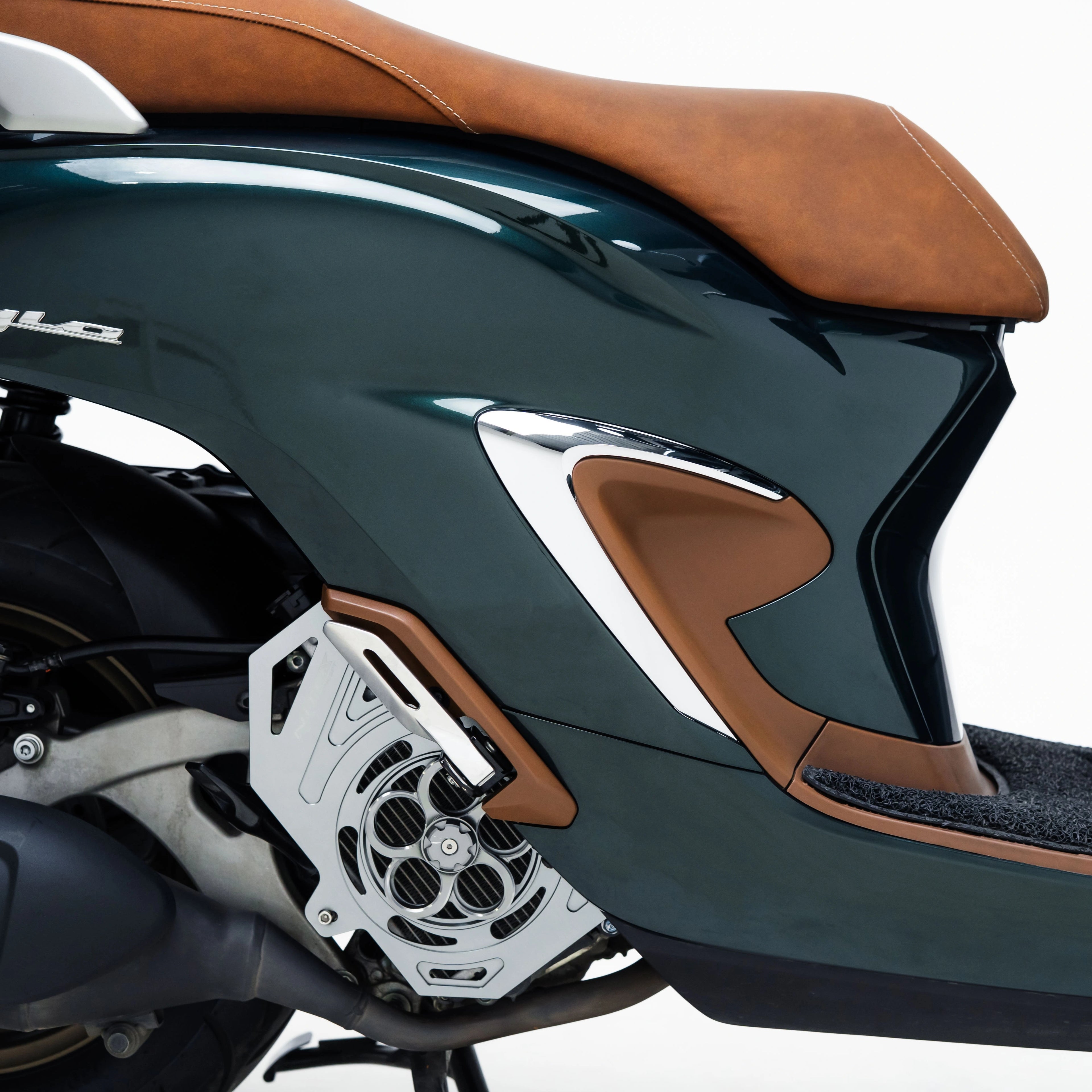 NEMO Side Body Cover Chrome Honda Stylo&nbsp;160